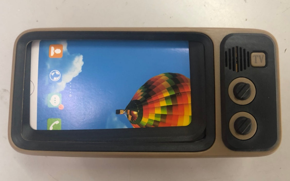 Retro TV mini portable audio for comfort and relaxation 